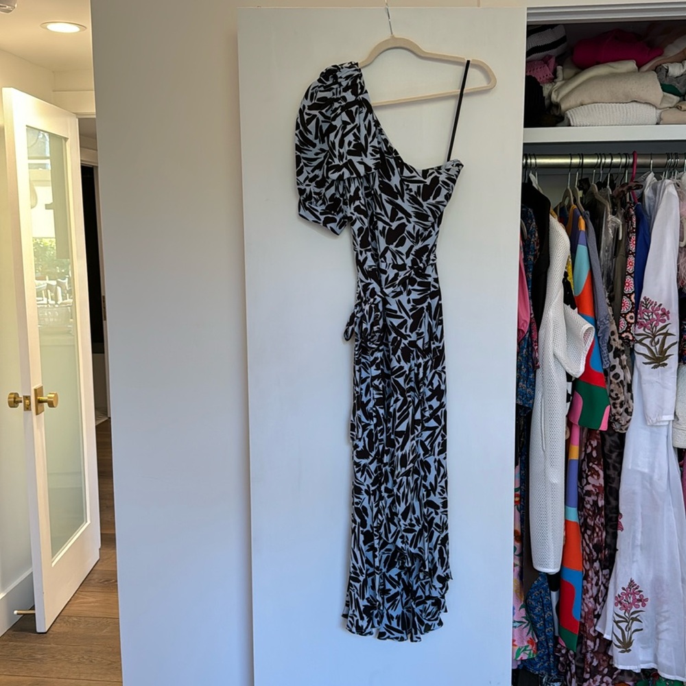 Veronica beard blue and black silk one shouldered dress